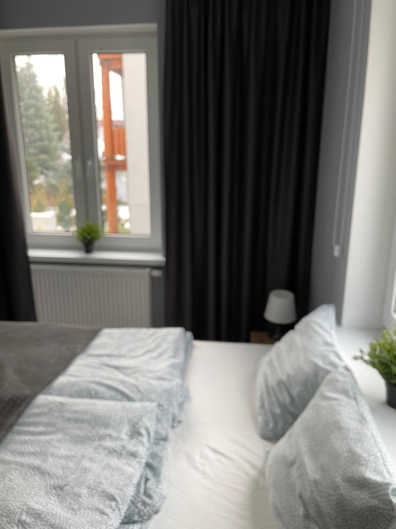 Przystanek Apartment *